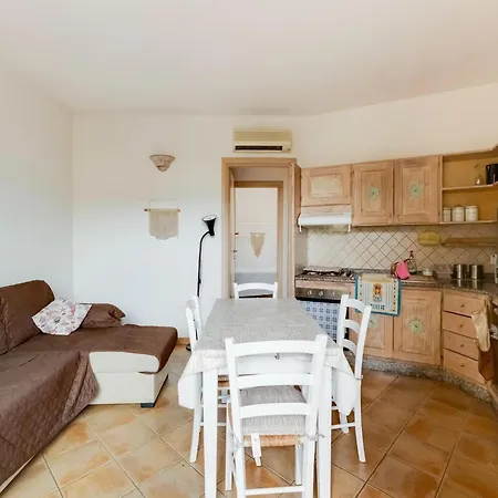 Apartament With Private Garden And Air Conditioning Castelsardo