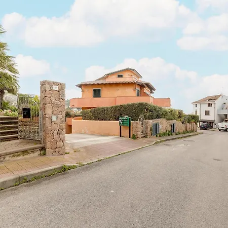 With Private Garden And Air Conditioning