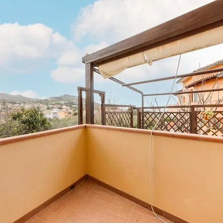 With Private Garden And Air Conditioning Apartament *
