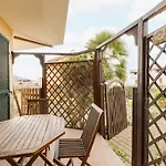 Lejlighed With Private Garden And Air Conditioning